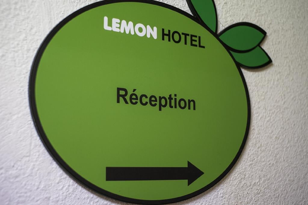 Lemon Hotel - Rouen Belbeuf Esterno foto